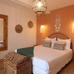 La Grange Bagnolaise Bed & Breakfast