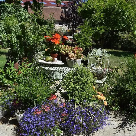 La Grange Bagnolaise Bed & Breakfast