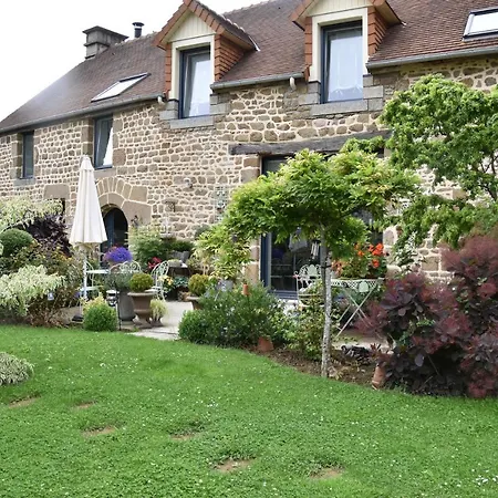 La Grange Bagnolaise Bed and Breakfast 3*