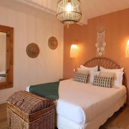 La Grange Bagnolaise Bed and Breakfast