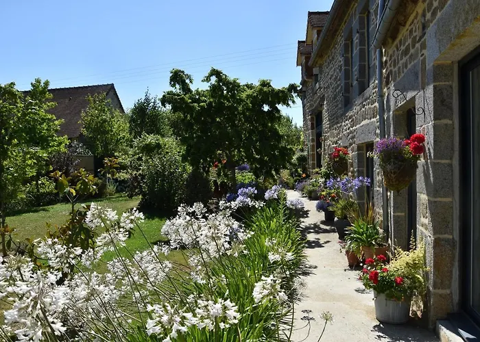 La Grange Bagnolaise Bed & Breakfast 3*