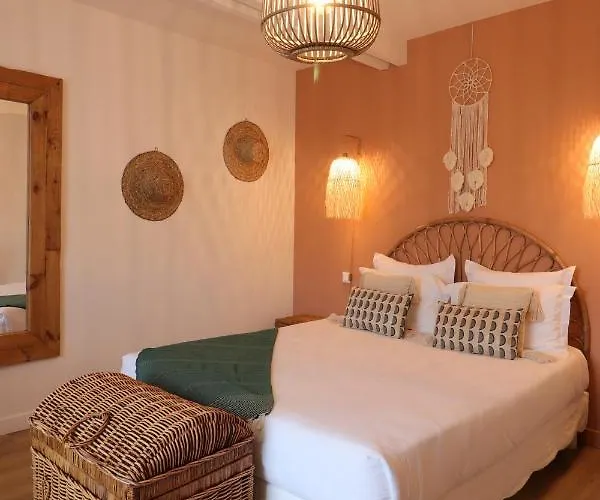 La Grange Bagnolaise Bed & Breakfast